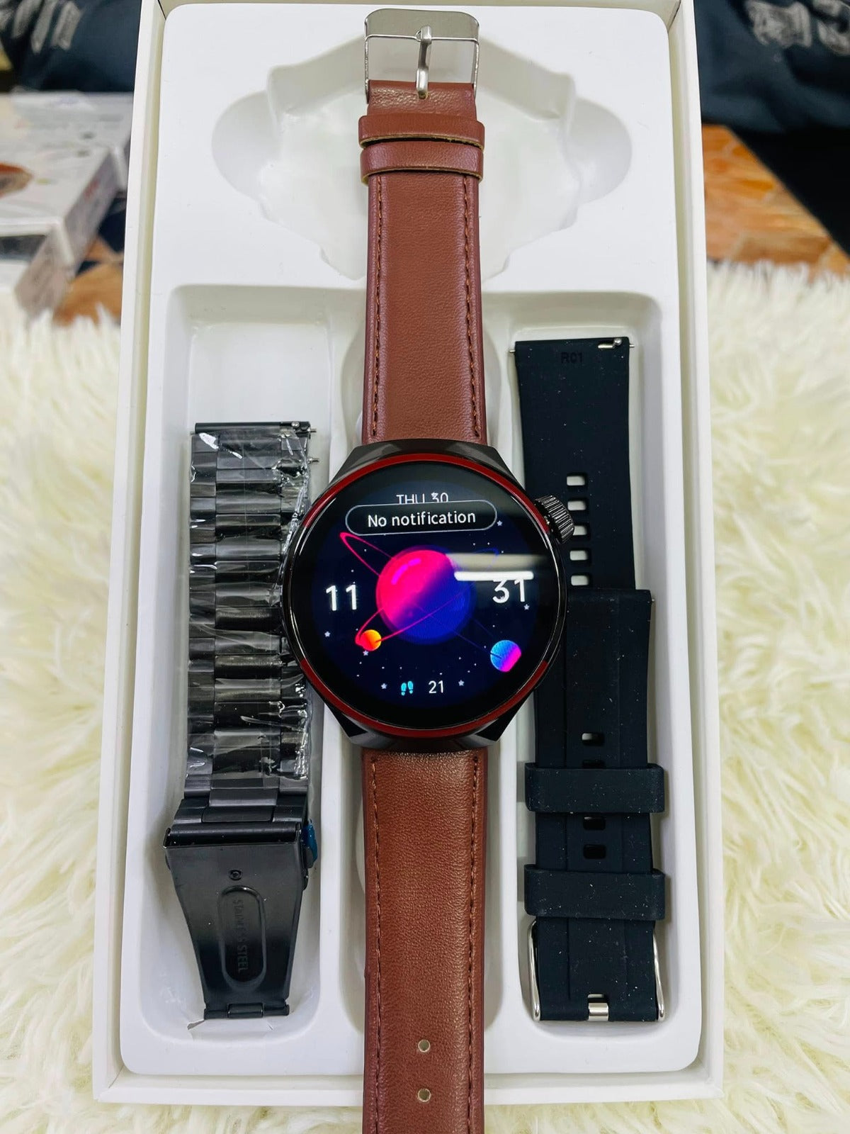 WISME WS-X2 SMART WATCH WITH THREE 3 STRAPS WIRELESS CHARGING